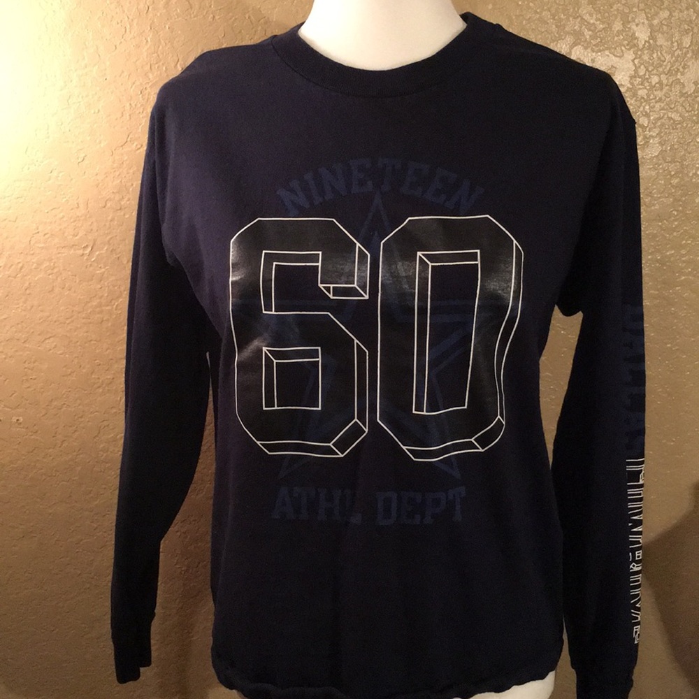 long sleeve Dallas Cowboy shirt